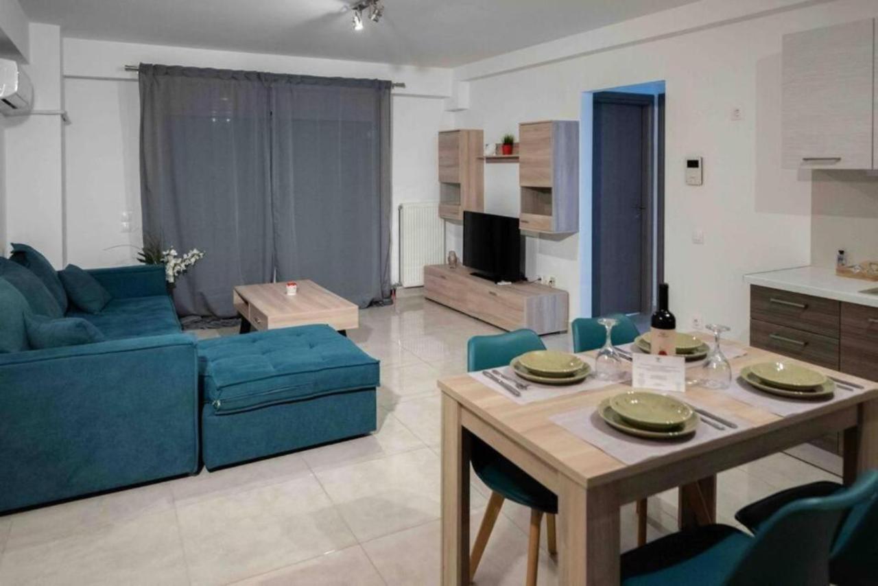 Modern Spacious Apartment Located In Pireu Exterior foto